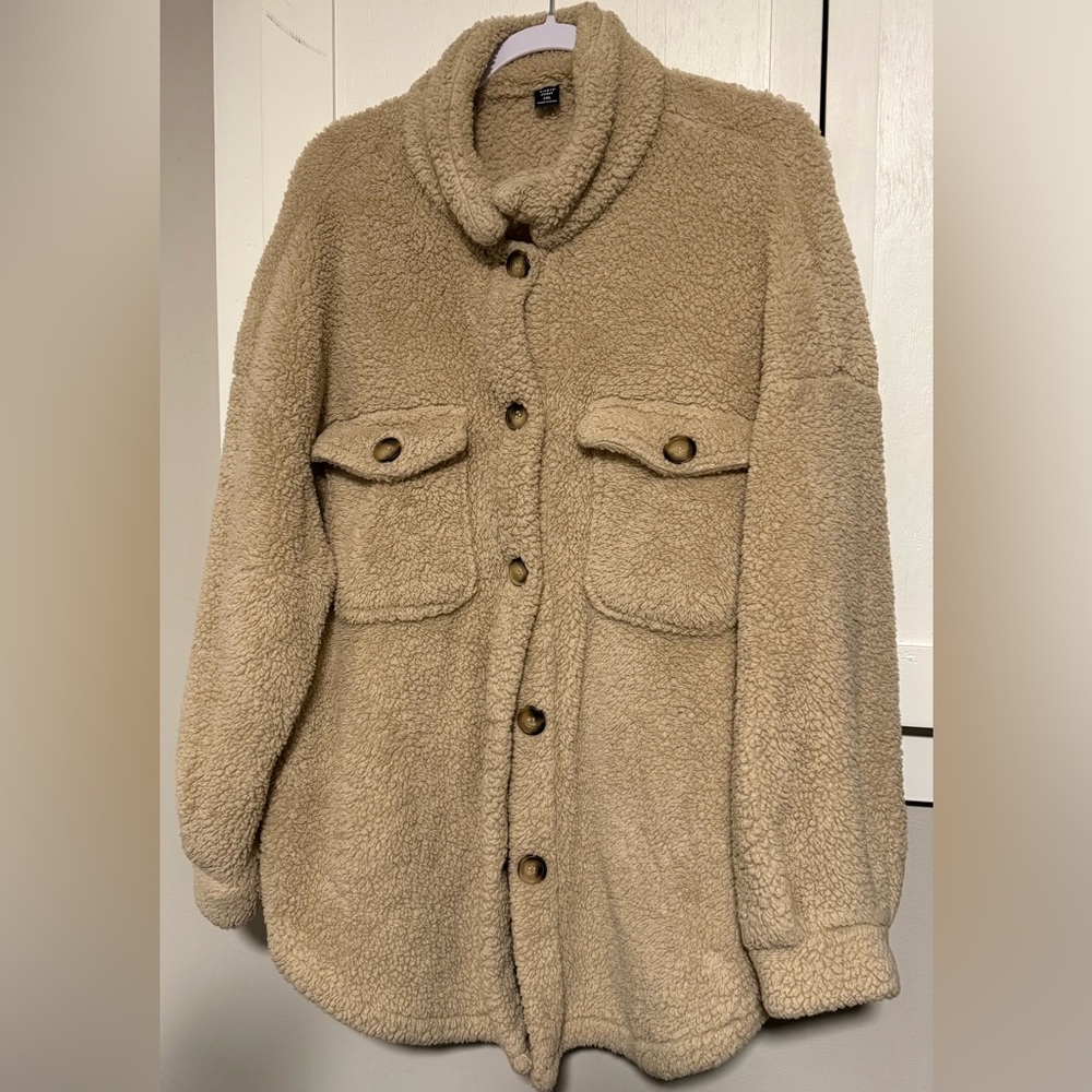 SHEIN Beige Teddy Shacket Jacket Cute and comfy great with jeans or shorts!